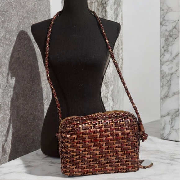 L.J.S.Collection Crossbody Bag Brown Gold & Red G. Leather Basket Weaved Vintage - Picture 1 of 15